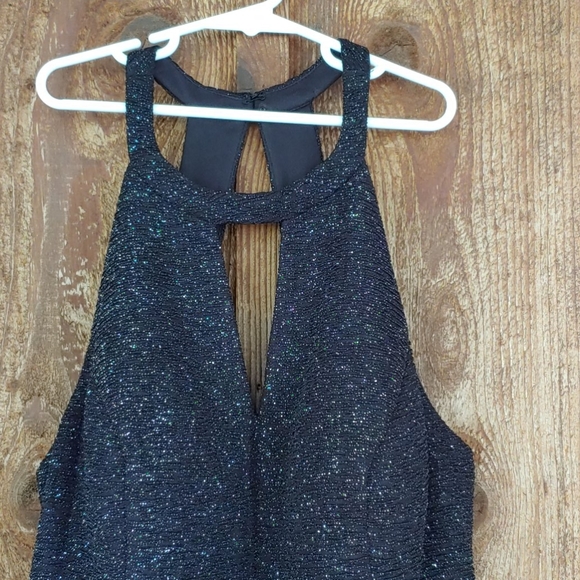 Floor length evening gown - Picture 3 of 8